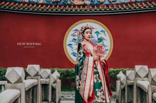 漢服婚紗推薦,婚紗工作室漢服,漢服婚紗攝影,漢服婚禮禮服,傳統漢服婚紗,時尚漢服婚紗,漢服個人寫真,漢服全家福攝影,漢服拍照,漢服寫真